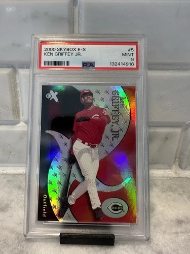 2000 SKYBOX E-X #5 KEN GRIFFEY JR. PSA 9