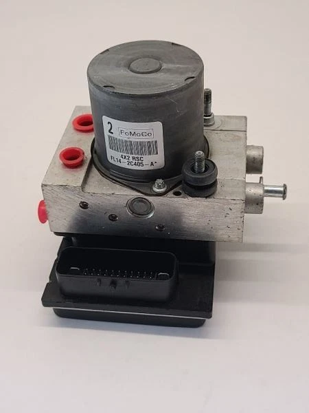 2015-2017 FORD EXPEDITION Antilock Brake Part Assembly  - Image 2 of 4