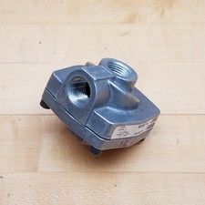 Parker 0R37B 3/8" Quick Exhaust Valve, 150 Max PSI - USED