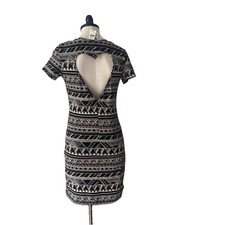 NWT ✨PINK Victoria's Secret Geometric Heart Cutout Short Sleeve Mini Dress Sz L