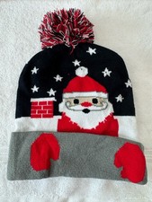 New Beanie Light Up Christmas Hat, LED Christmas Unisex Knitted Beanie.