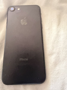 Apple iPhone 7 A1660 32GB Black Unlocked 12MP Bar Smartphone For Parts