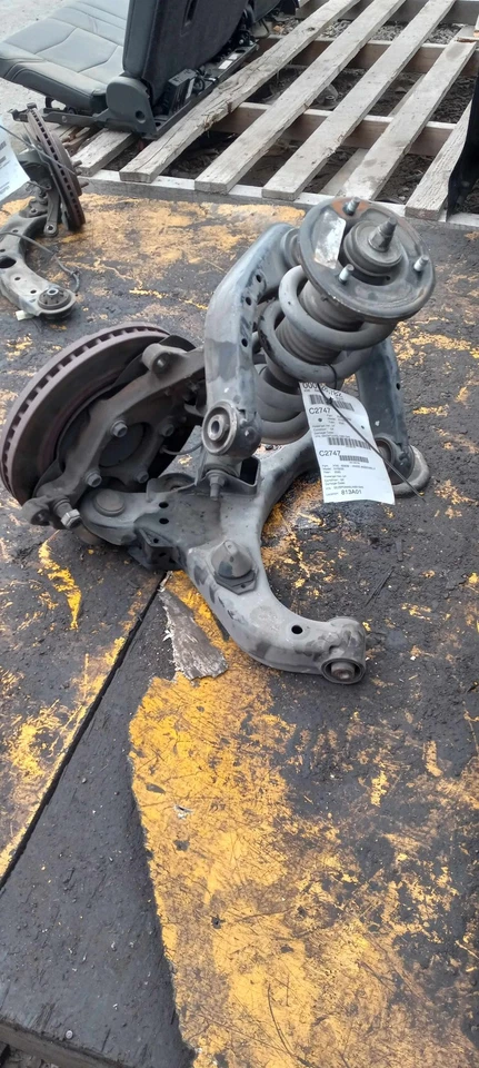 12 13 14 15 16 17 18 19 20 NISSAN NV 3500 Knee Assembly Left driver less caliper - Image 2 of 3