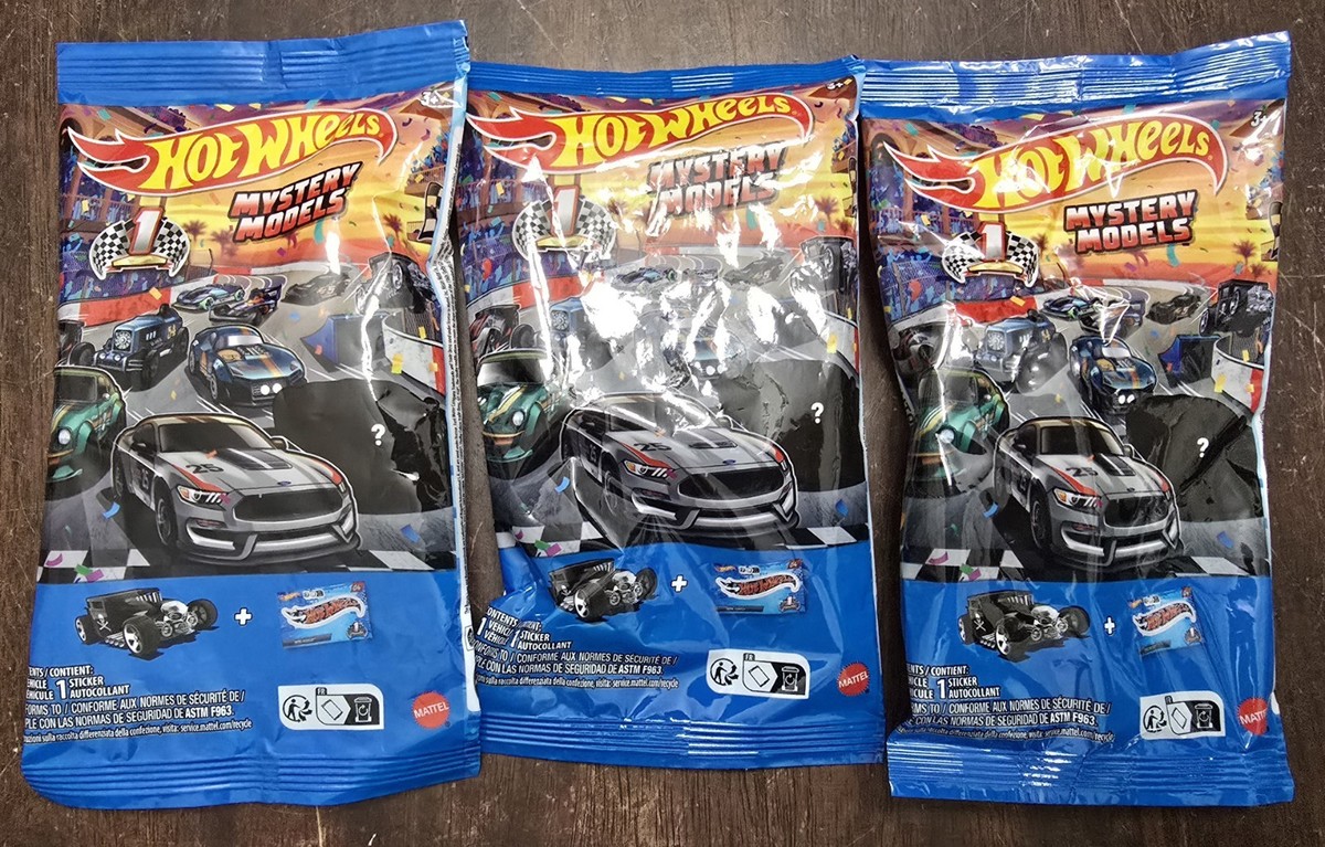 Hot Wheels 2026 Mystery Model Series 1 Bugatti Fairlady Z Ford