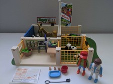 playmobil city life animal care station