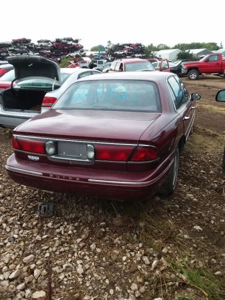 Passenger Right Rear Door Vent Glass Fits 92-99 LESABRE 1994587 - Image 2 of 4