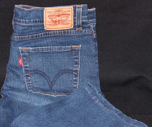 Levi 512 Bootcut Red Tab Perfectly 