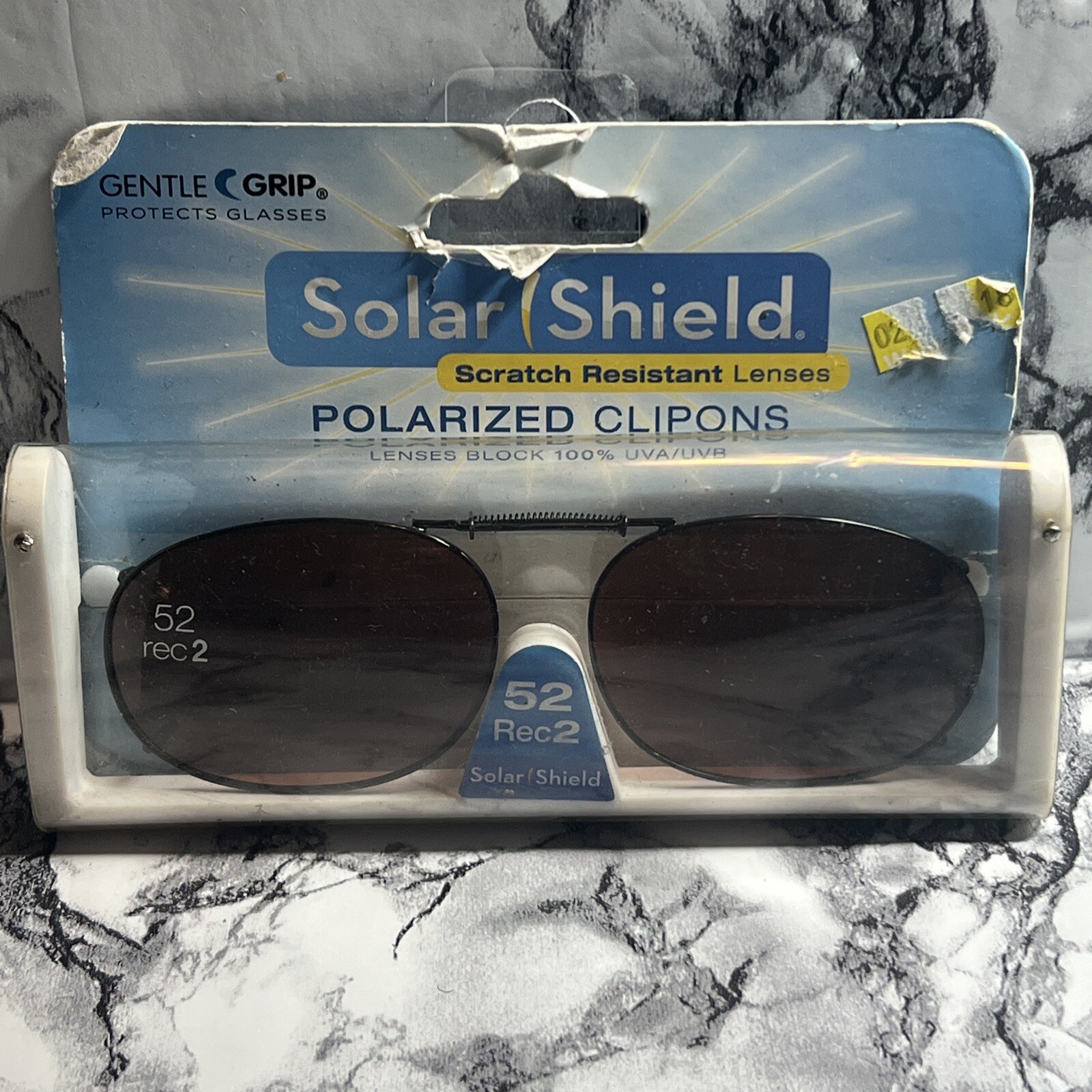 Solar Shield Polarized Clip On Sunglasses 52 Rec2 Full Frame Lens