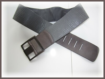 SARAH PACINI Leder-Gürtel Gr. 100  grau Neupreis: 169,-  