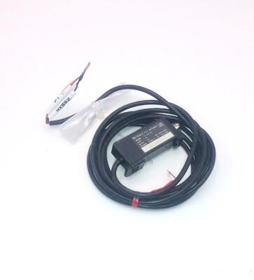 Keyence  FS2-60P Fiber Optic Amplifier 12-24 VDC 100 mA