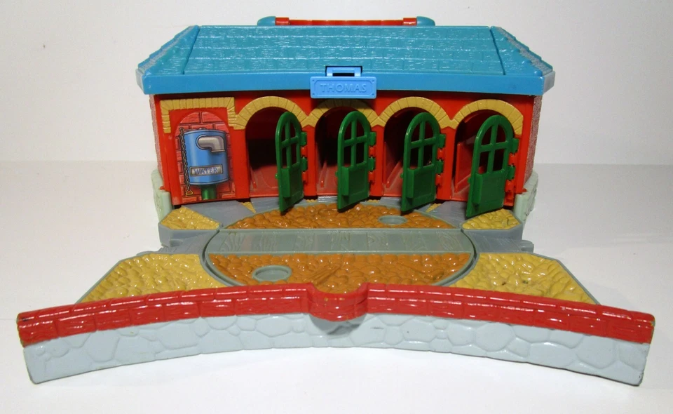 Thomas The Train & Friends Learning Curve Long Station 2002 Gullane - Image 2 of 4