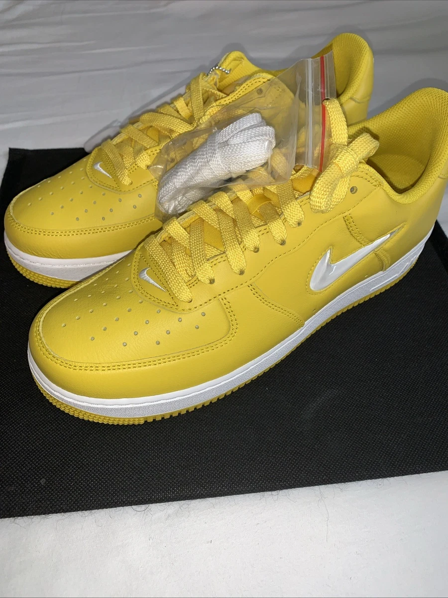 靴 NIKE AIR FORCE 1 LOW RETRO SPEED YELLOW Nike Air Force 1 Low Retro-Speed Yellow/Summit White/Jaune Speed