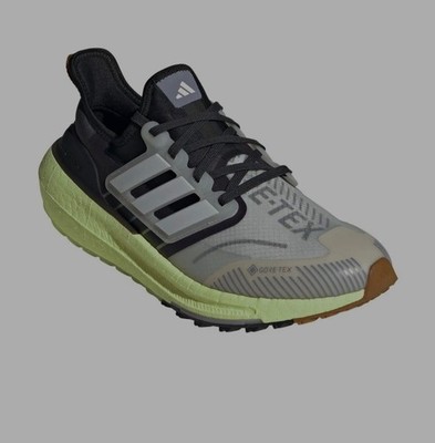 Adidas Ultraboost light Gore-Tex Wasserfest 42 2/3