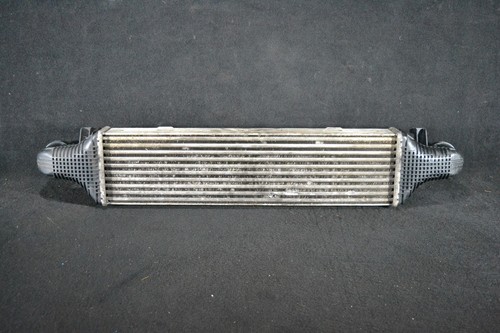 Mercedes W204 Ladeluftkühler Kühler LLK A2045000200 (112)