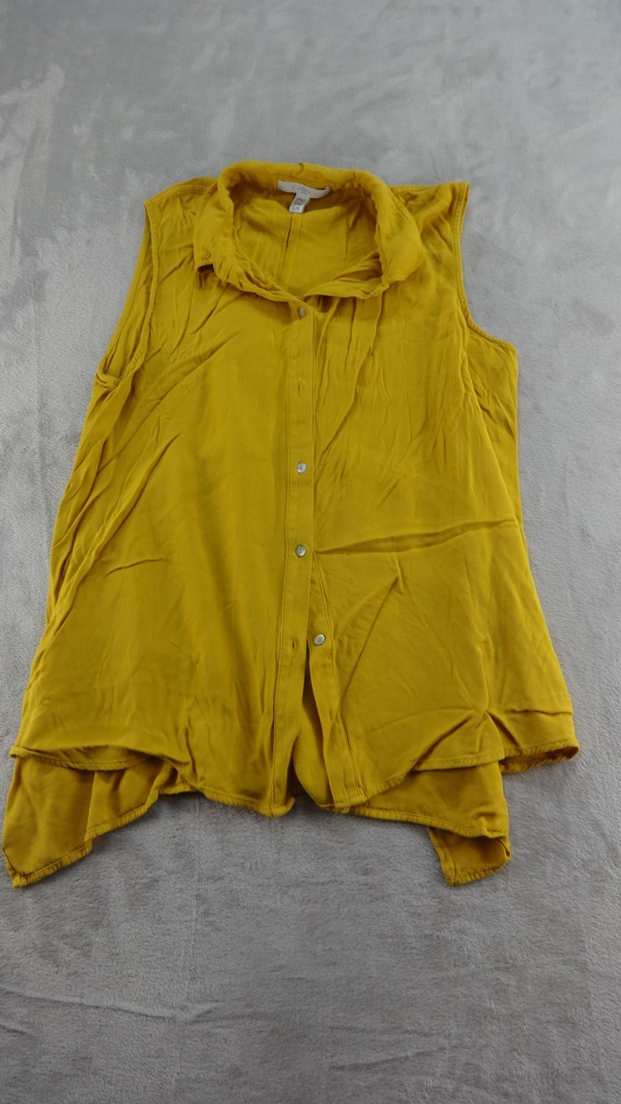 Fever Sleeveless Blouse Womens Top Size Large Mustard Yellow Collared Button Up