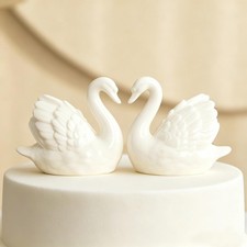 2PCS White Swan Figurines Cake Toppers, Elega...