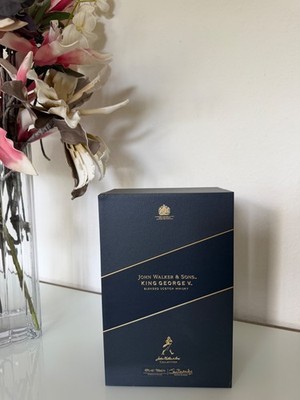 Johnnie Walker & Sons King George V   Luxus-Whisky in edler Flasche