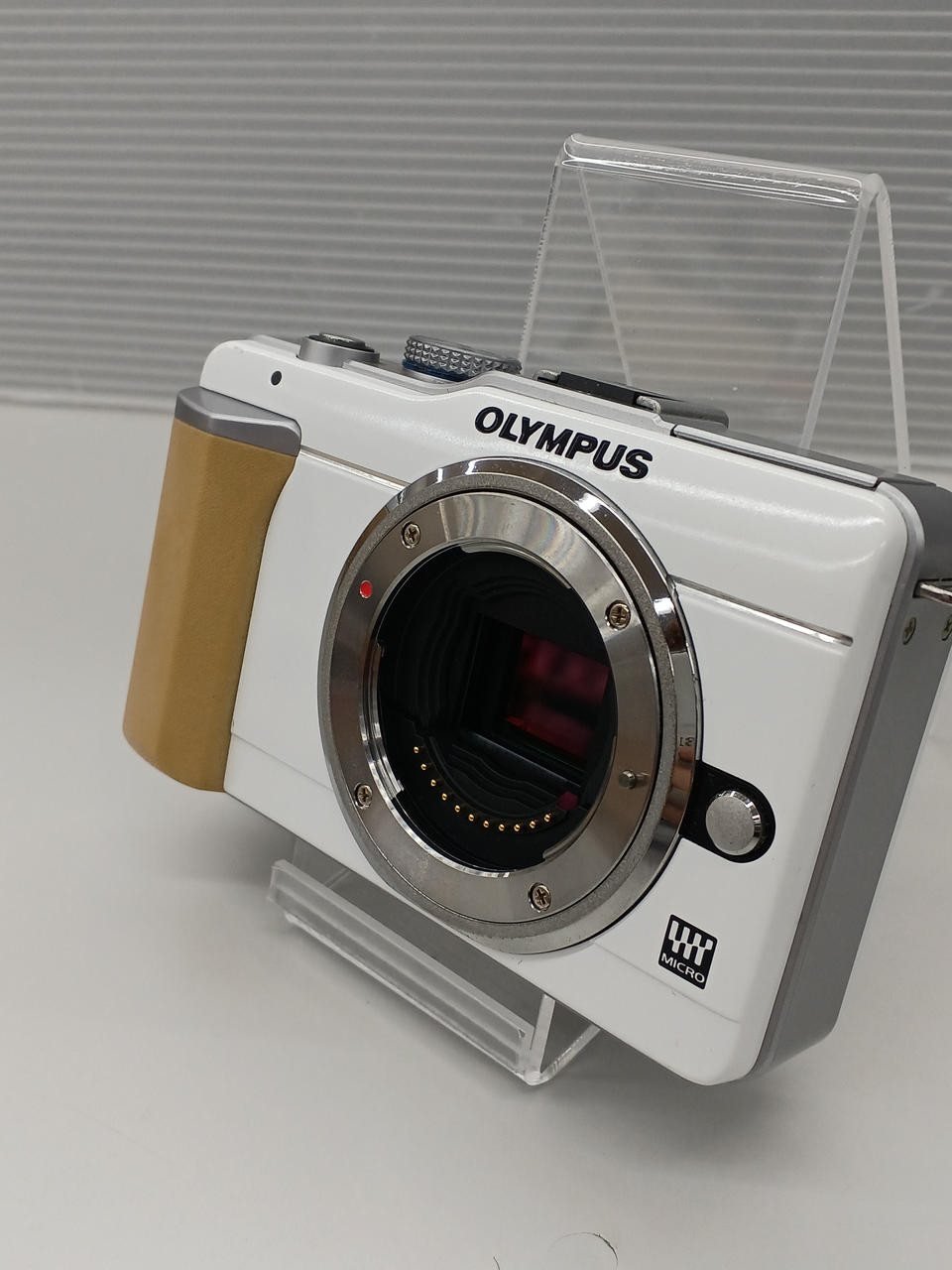 Olympus E-Pl1S Mirrorless Single-Lens Camera