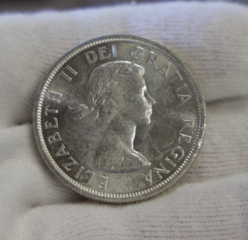 1962 Canada Silver Dollar $1 .800 Nice Unc