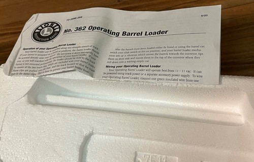 LIONEL #6-32996 OPERATING BARREL LOADER # 362 train hobby OB - Picture 22 of 24