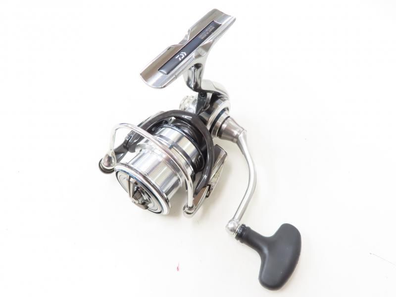 Daiwa 18 Exist LT 2500-xcellent