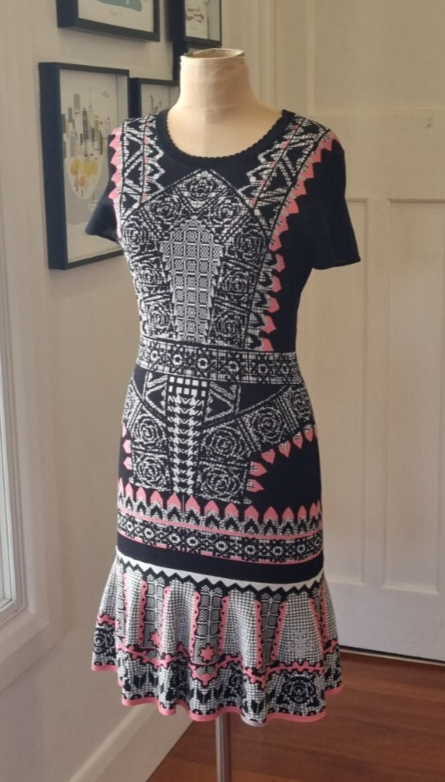 Temperley London size 14 ( L ) Black, White & Pink Knitted cocktail dress