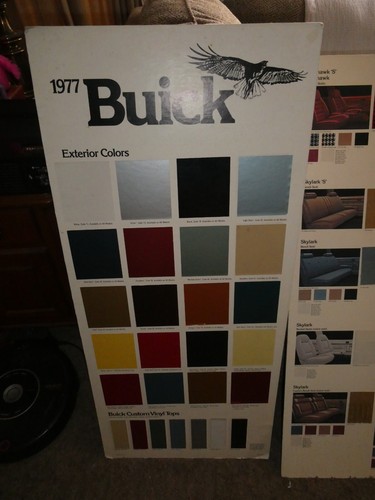 1977 BUICK PASSENGER CAR EXTERIOR COLORS PAINT CHART DEALERSHIP - Picture 2 of 6