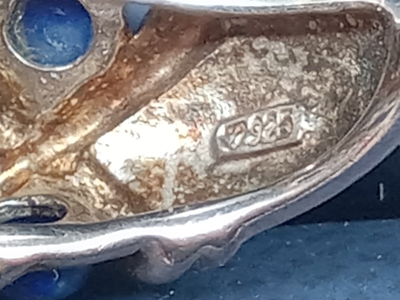 Sterling Silver Ring w. Woven Pattern between Lap… - image 7