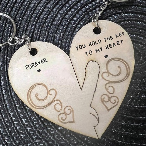 Portachiavi coppia cuore in legno Sua Sua Sua Sua - regalo romantico San Valentino - Foto 9 di 10