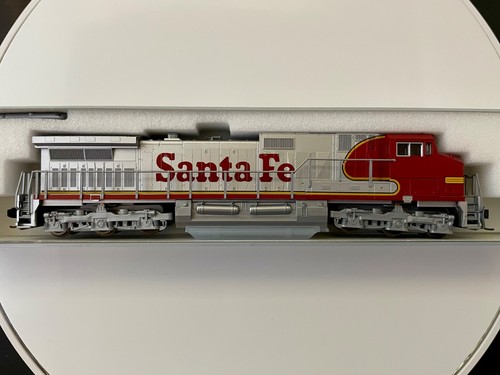 Kato 176-3503 Santa Fe C44-9W escala N con calcomanías a microescala para parche BNSF | Zustand: New
