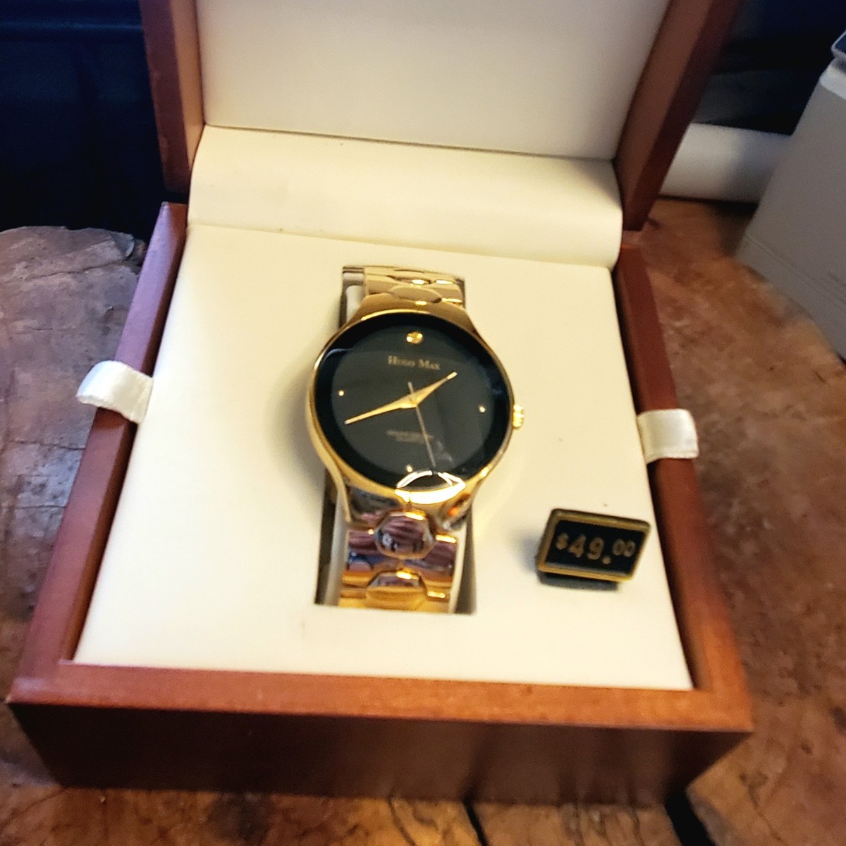 HUGO MAXX ITALY 18KT GOLD PLATE SHOCK WATER RESISTANT GOLD STRAP - Main Image