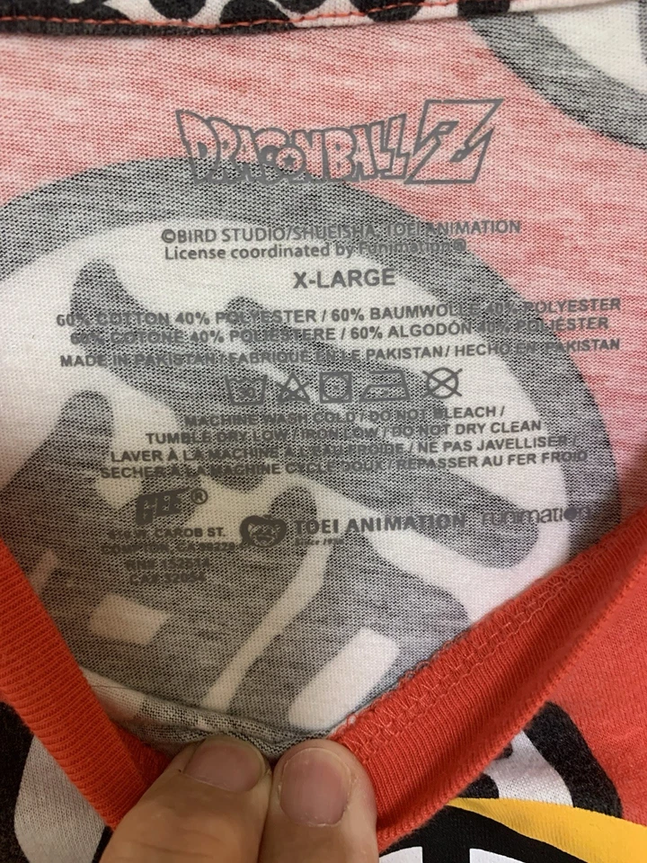 Camiseta DRAGONBALL Z Anime Para Hombres XL Roja Goku Kanji Símbolos Camiseta Estampada por Todas Partes Foto 4 de 4
