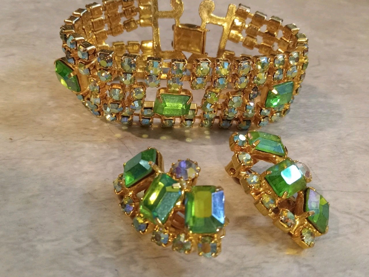 Stunning Statement Bracelet Earrings Set Auroa Bo… - image 1