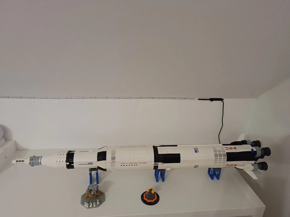 LEGO Ideas 92176 NASA Apollo Saturn V, Foto 1 von 5