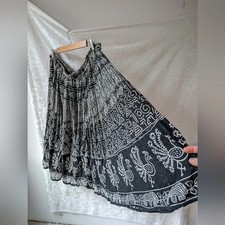 Vtg Flowy Pleated Soft Cotton Peacock Animal Botanical Pattern Midi Skirt