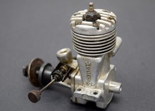 Vintage McCoy .19 Stunt Model Airplane Engine 19 - 2