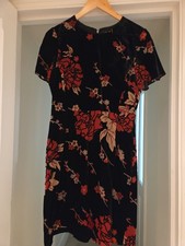 French Connection Black Floral Dress Size 8