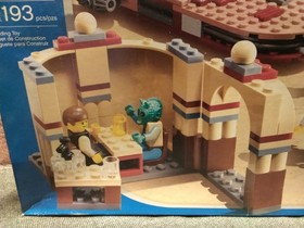 Vtg 2004 LEGO Star Wars Mos Eisley Cantina #4501 Assorted Mini Figures NEW!