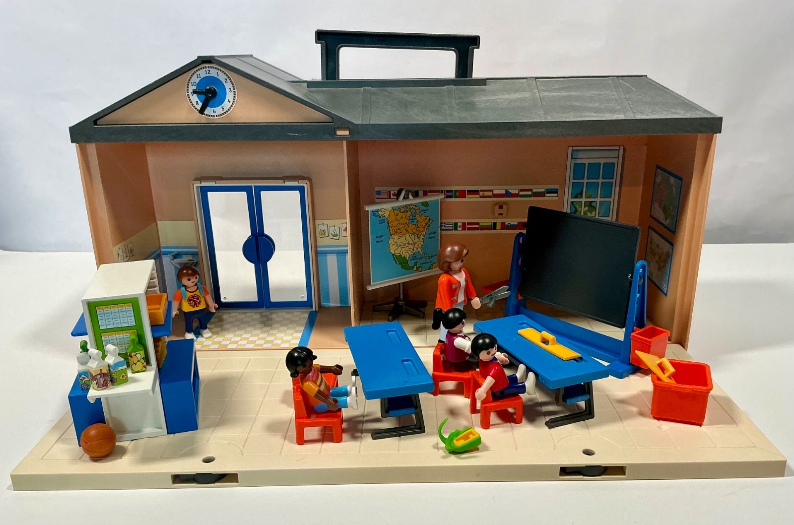 Playmobil 5941 Take Along School House Playset Nearly Comple