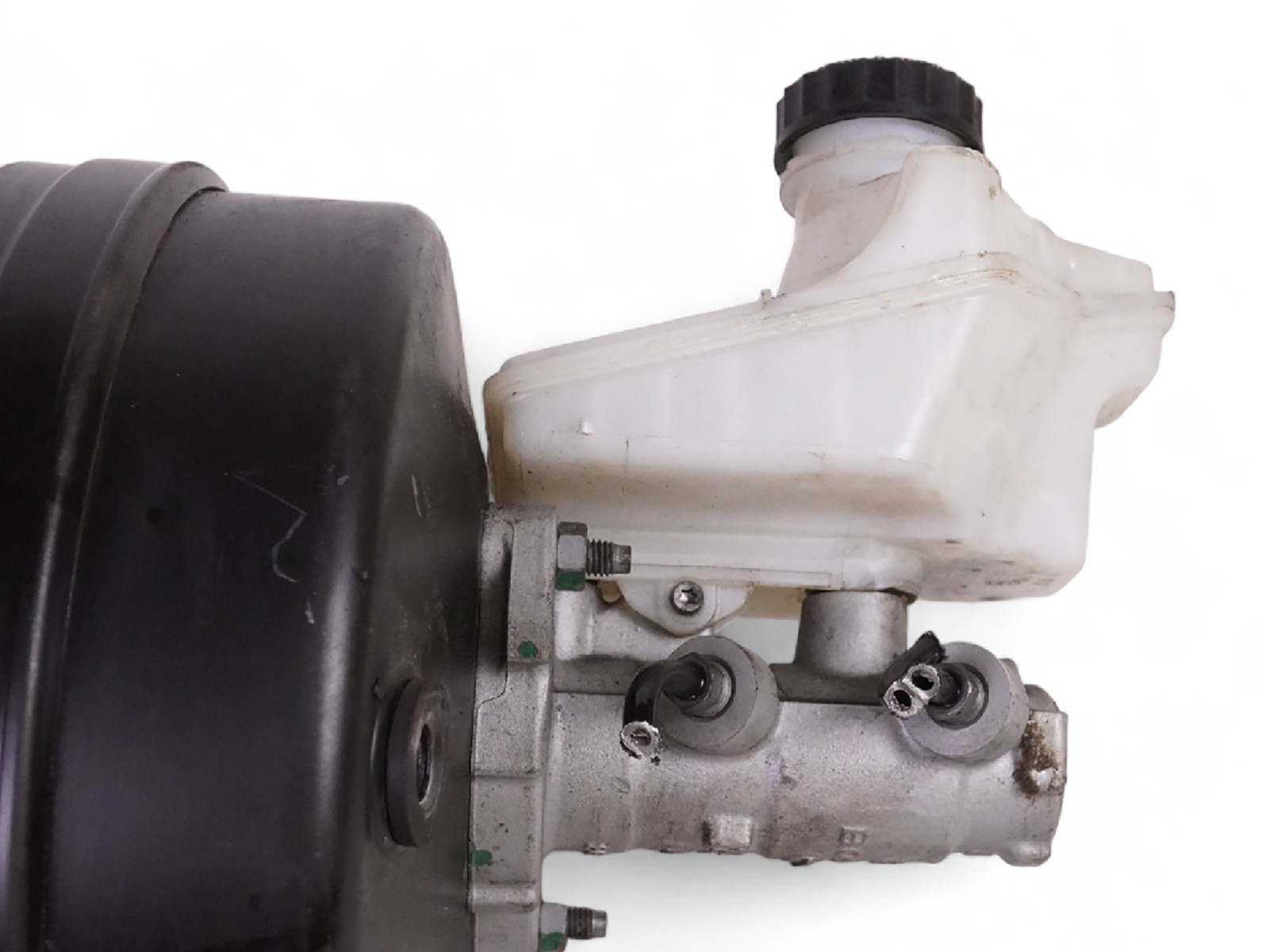 Maserati Ghibli S Q4 2014-2020 Right Master cylinder P/N 0204788672