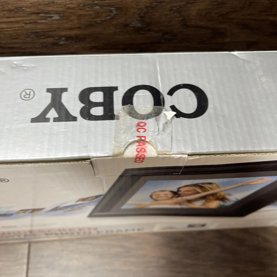 Coby DP-758 7" Digital Picture Frame - Image 4 of 4