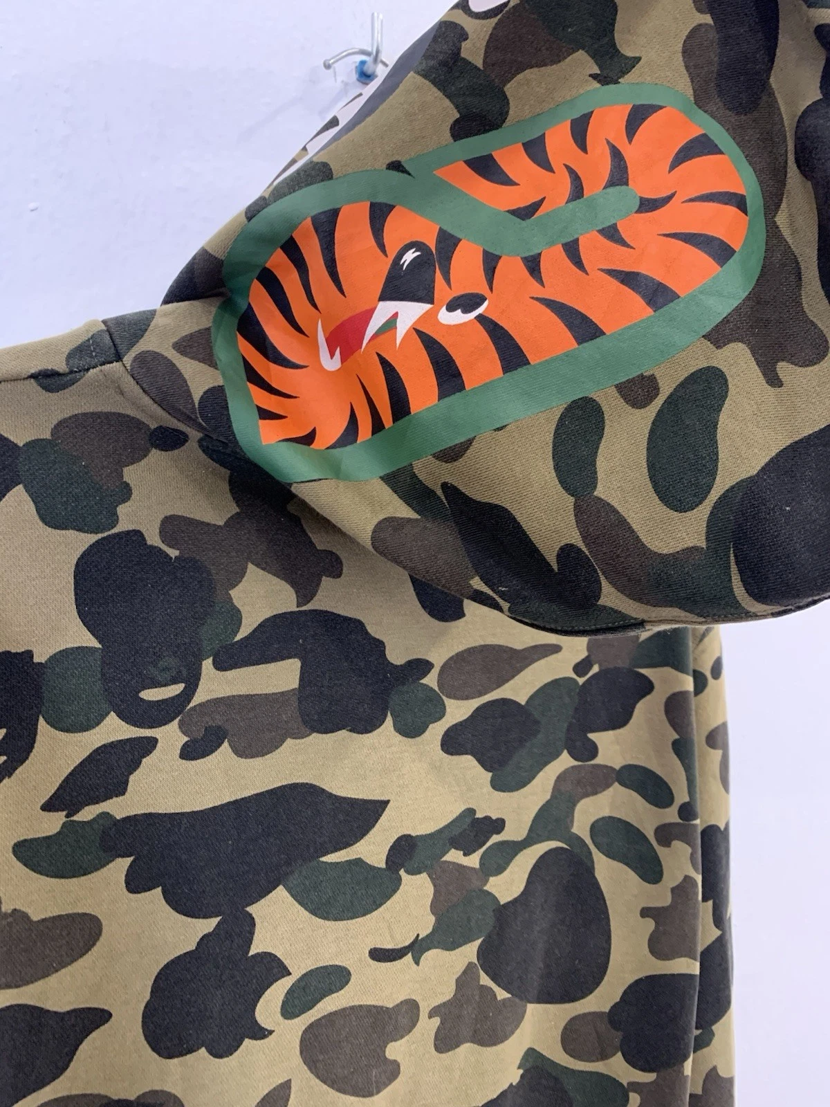 A BATHING APE (BAPE) Felpa con cappuccio A Bathing Ape BAPE mimetica squalo pullover 2XL verde ABC mimetico streetwear #Z40