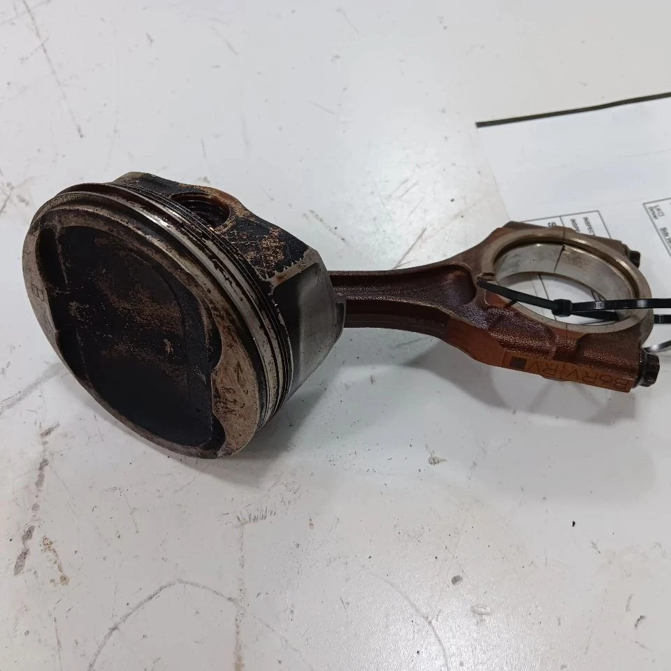 Subaru Outback Legacy Single Piston With Connecting Rod 2018 2017 2016 2015 - Image 2 of 4