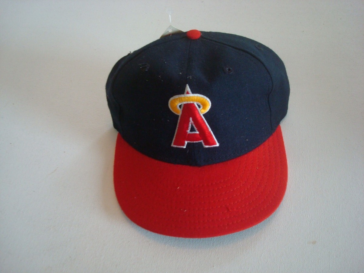 CALIFORNIA ANGELS NEW ERA DIAMON FITTED SIZE 6 3/4 DEADSTOCK