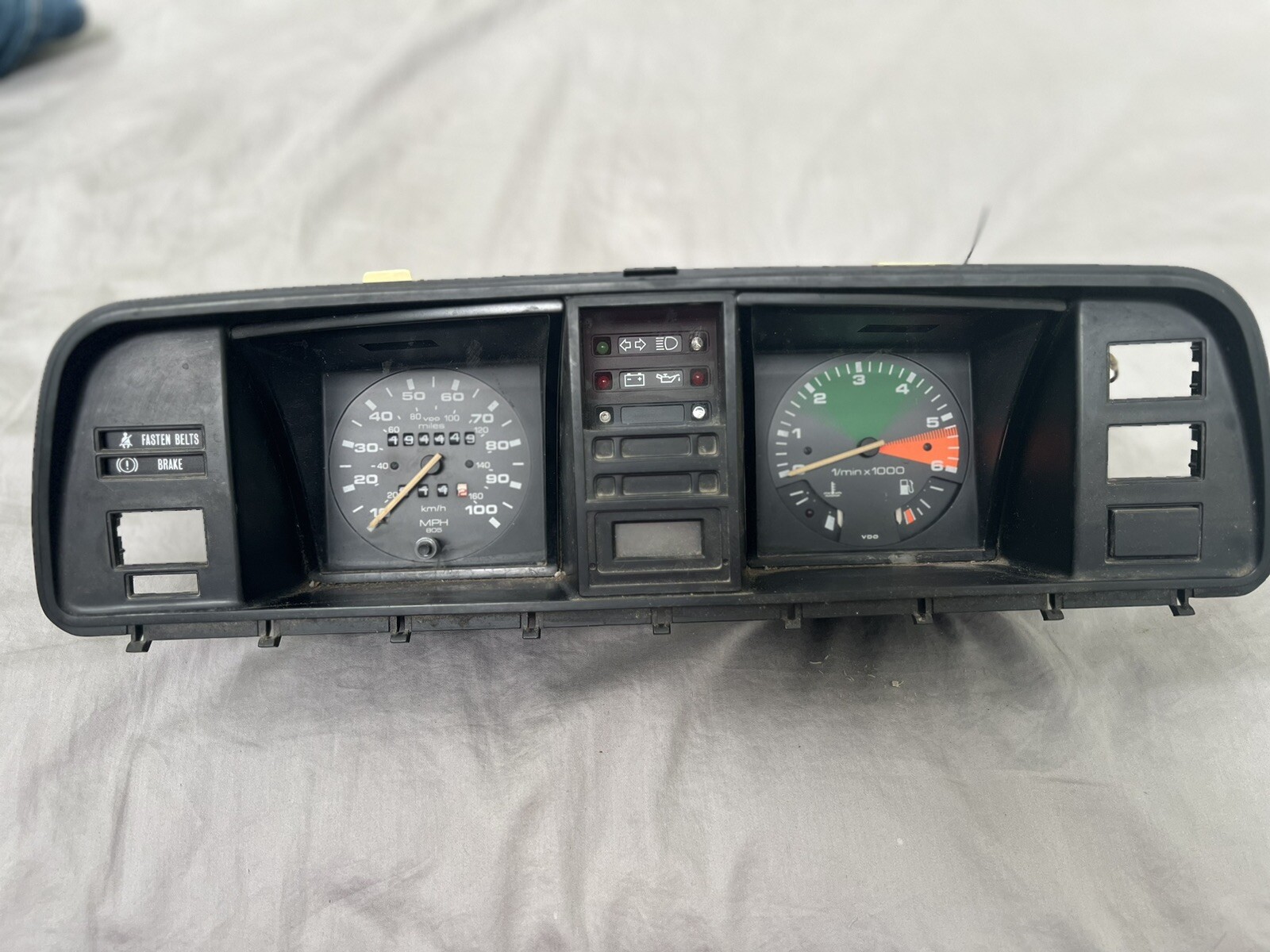 19811989 Volkswagen Vanagon Instrument Cluster Gauges Speedometer eBay
