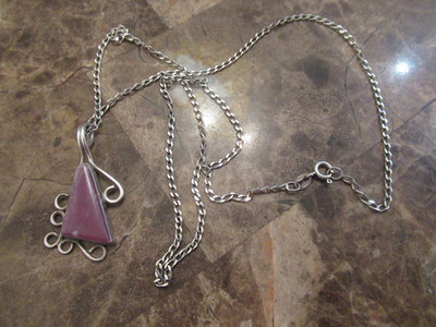 STERLING SILVER SASSI LA MUTH DAVID LEE PURPLE JADE? PENDANT NECKLACE 9g