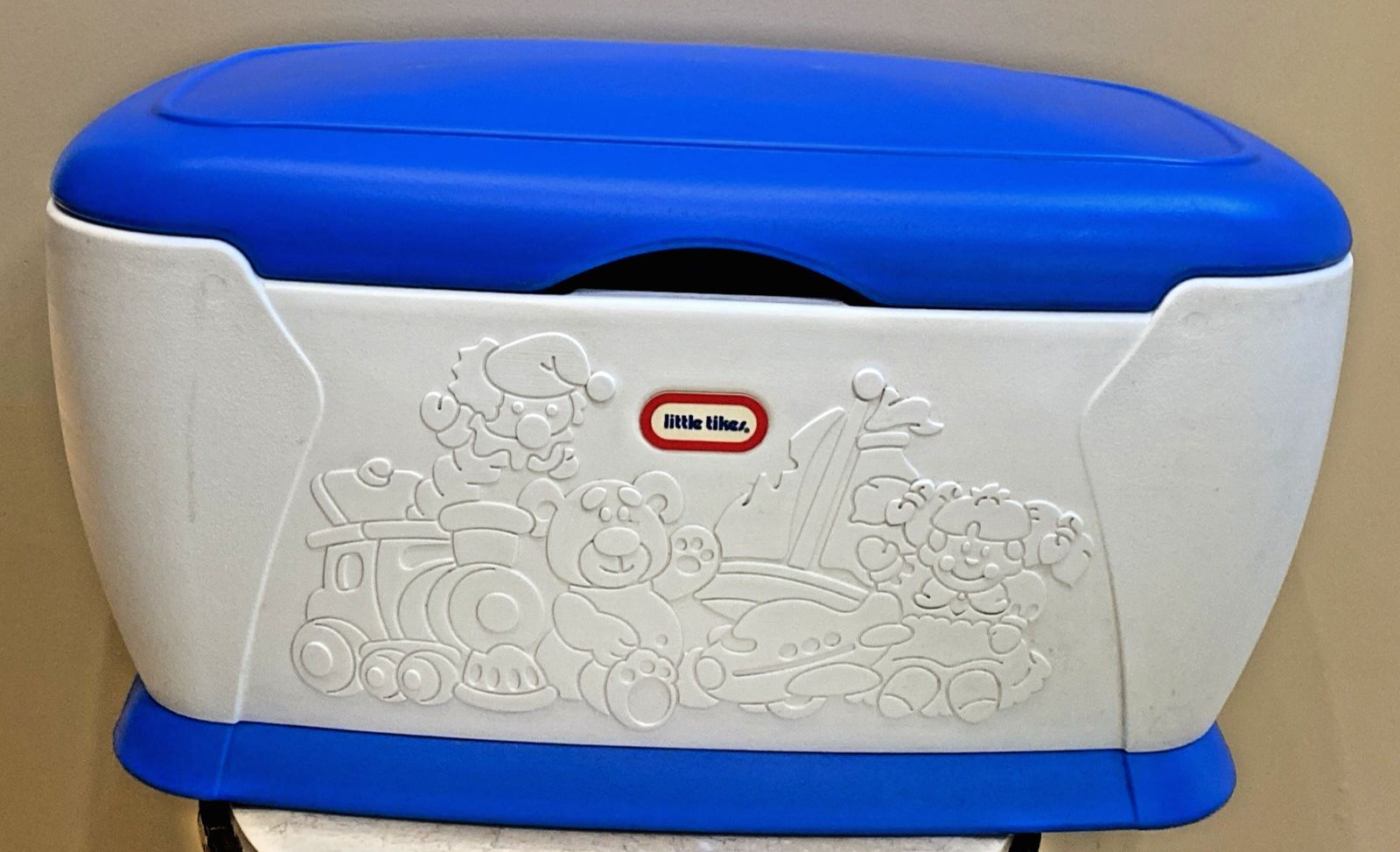 🛑RARE ✅Vintage ✅Little Tikes ✅Blue White Toy Box ✅Original Model ✅Large 😍NICE