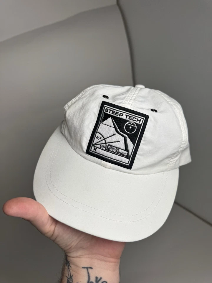 Chapéu Supreme Steep Tech Branco The North Face Raro Usado Estado Skates Raros - Imagem 2 de 4