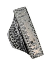 Hefty Navajo Solid 925 Sterling Silver Traditional Pattern Design Ring Size: 9 