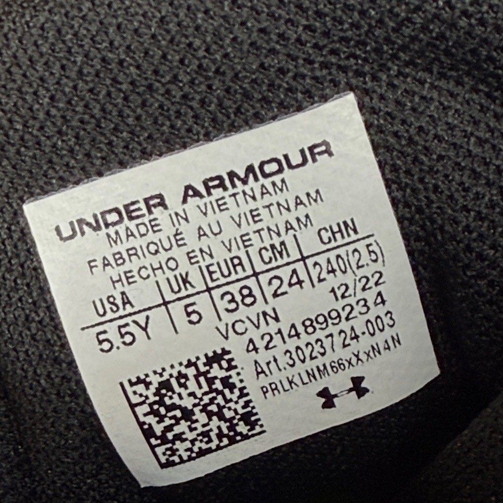 Under Armour Boys Highlight Franchise Black Football Cleats SZ 5.5 thumbnail 4